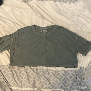 Crop boyfriend tee size: XS